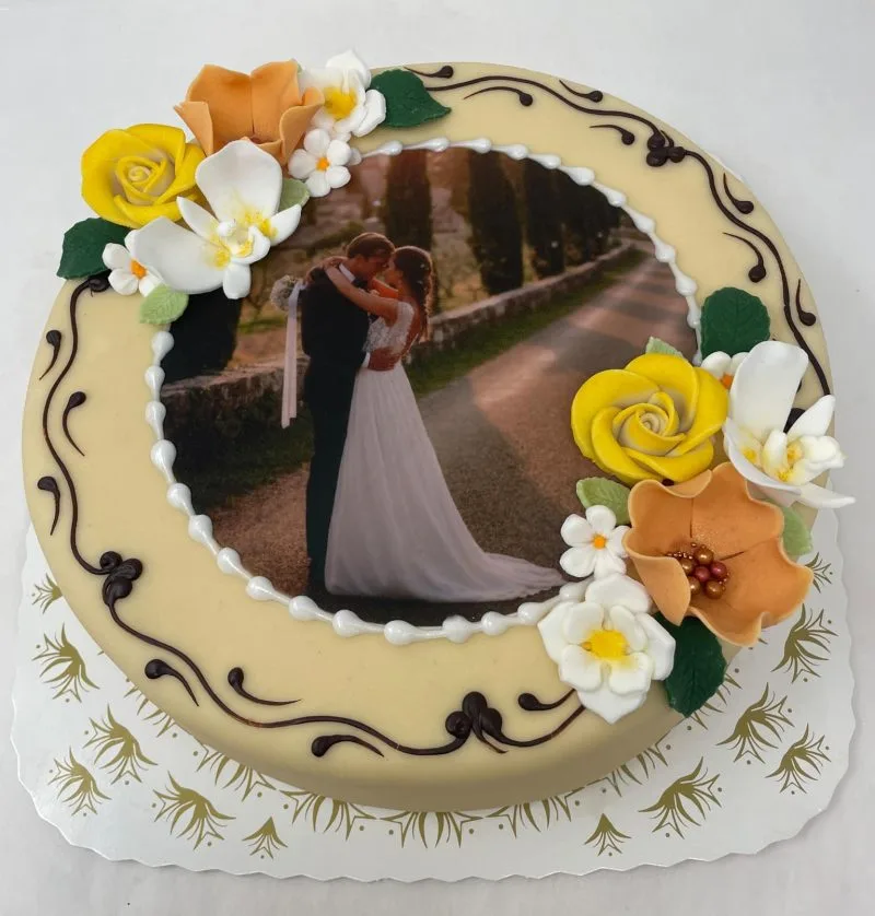 Marsipankake med valgfritt bilde