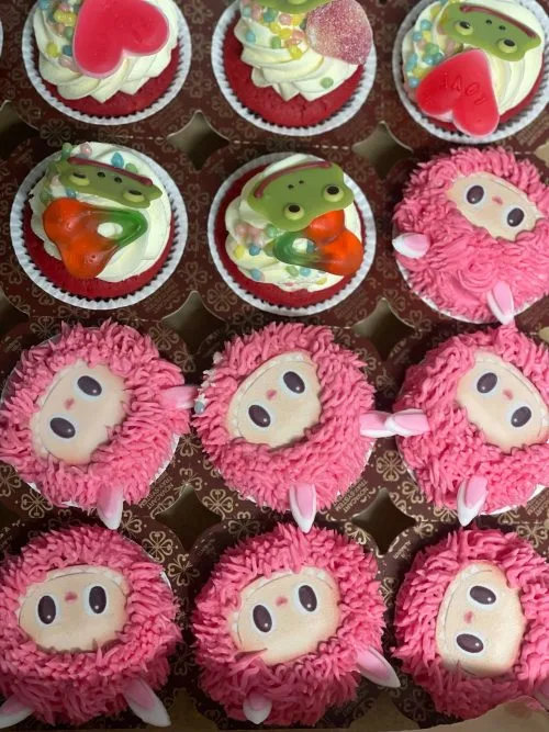 Labubu cupcakes 6pk